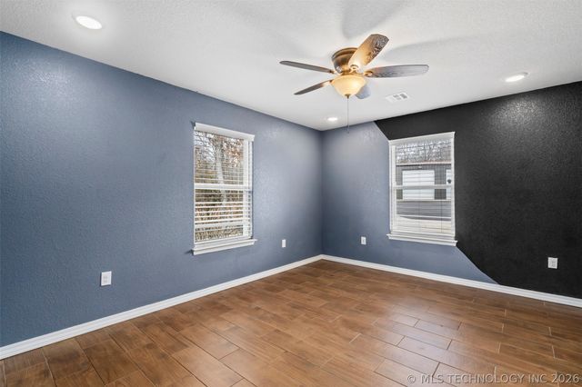 10704 N Jackson Highway, Lincoln, AR 72744