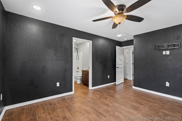 10704 N Jackson Highway, Lincoln, AR 72744