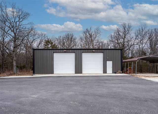 10704 N Jackson Highway, Lincoln, AR 72744