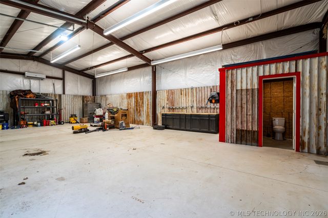 10704 N Jackson Highway, Lincoln, AR 72744