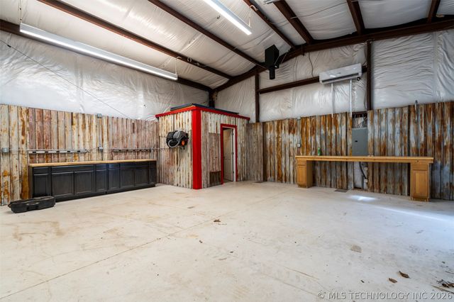 10704 N Jackson Highway, Lincoln, AR 72744