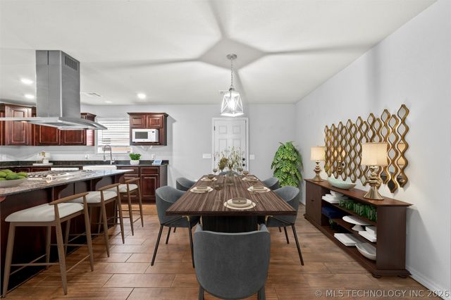 10704 N Jackson Highway, Lincoln, AR 72744