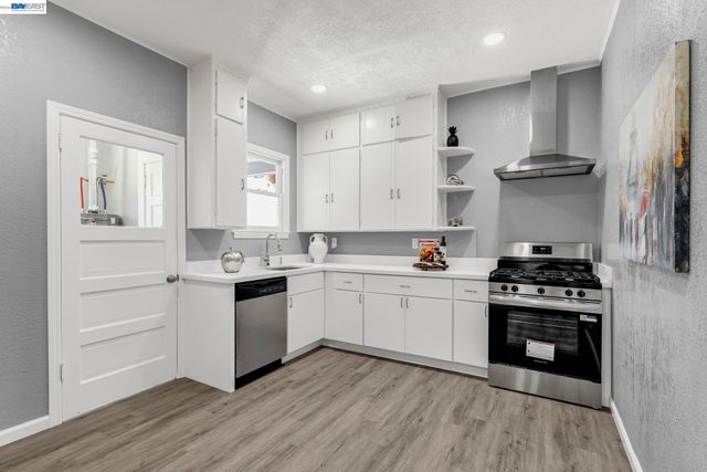 1538 17Th Ave, Oakland, CA 94606