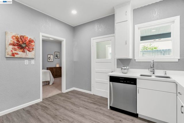 1538 17Th Ave, Oakland, CA 94606