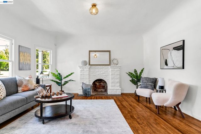 1538 17Th Ave, Oakland, CA 94606