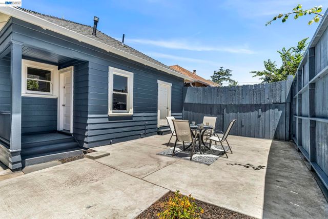 1538 17Th Ave, Oakland, CA 94606