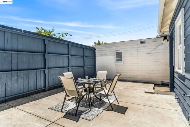 1538 17Th Ave, Oakland, CA 94606