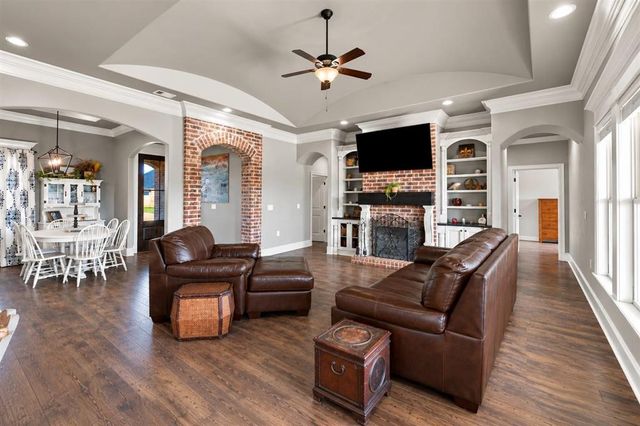 4644 Battington Lane, Sulphur, LA 70665