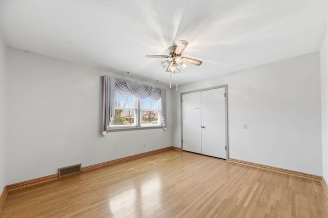 1530 W 20th St N, Wichita, KS 67203