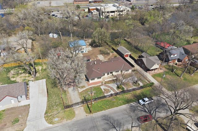 1530 W 20th St N, Wichita, KS 67203