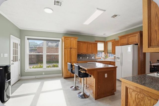 2245 Kingswood, Lake Charles, LA 70605
