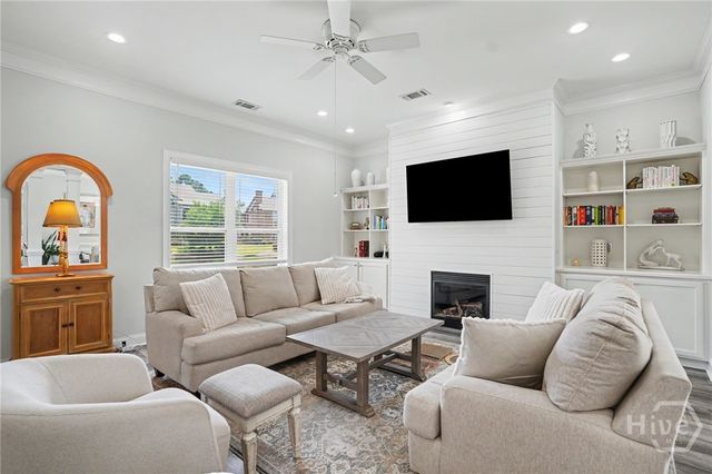 1002 River Oaks Drive, Richmond Hill, GA 31324