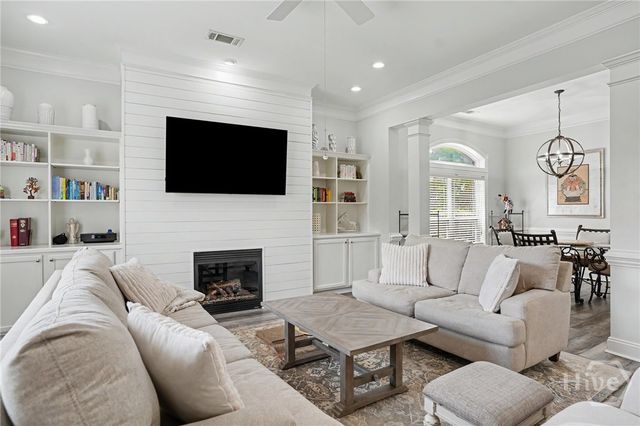 1002 River Oaks Drive, Richmond Hill, GA 31324
