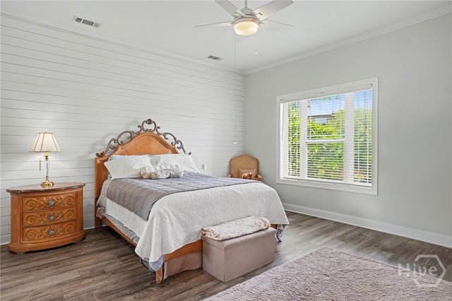 1002 River Oaks Drive, Richmond Hill, GA 31324