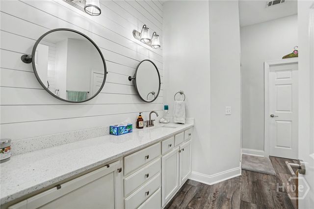 1002 River Oaks Drive, Richmond Hill, GA 31324