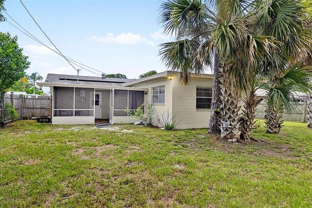 1508 WILDROSE LANE, Daytona Beach, FL 32117