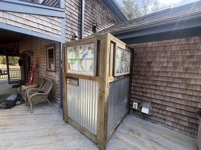 2 Maple Swamp Rd, Sandwich, MA 02537