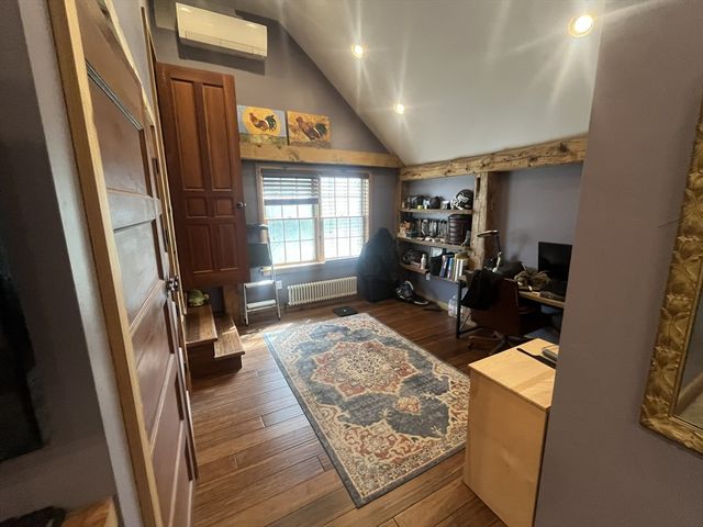 2 Maple Swamp Rd, Sandwich, MA 02537