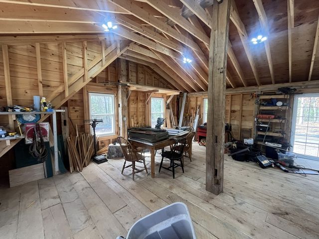 2 Maple Swamp Rd, Sandwich, MA 02537