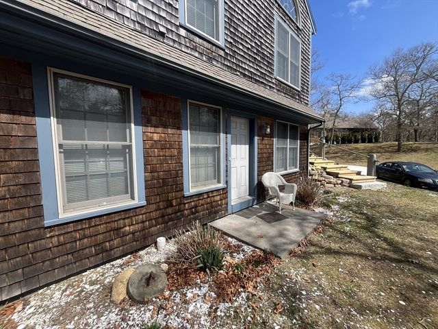 2 Maple Swamp Rd, Sandwich, MA 02537