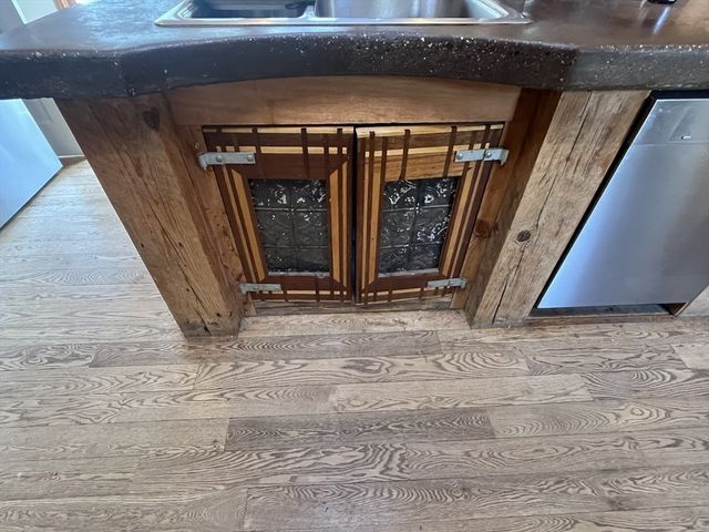 2 Maple Swamp Rd, Sandwich, MA 02537