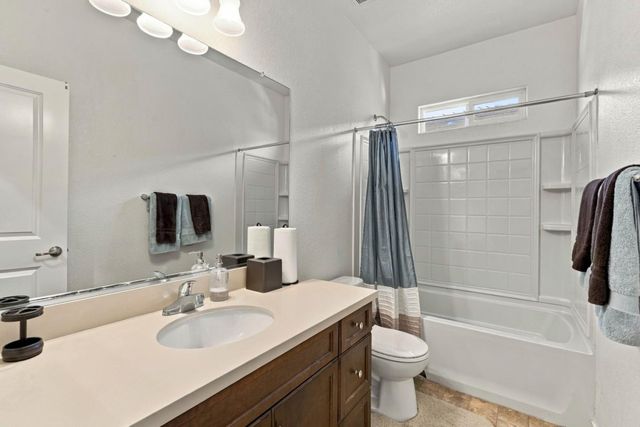 6 Driftwood Lane, Bay Point, CA 94565