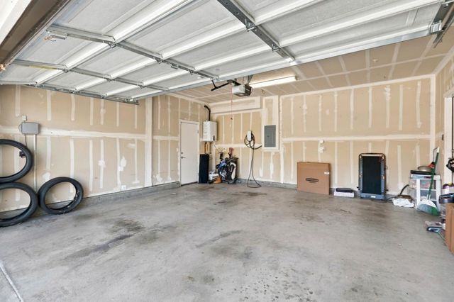 6 Driftwood Lane, Bay Point, CA 94565