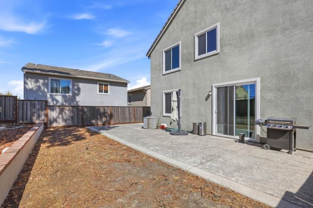 6 Driftwood Lane, Bay Point, CA 94565