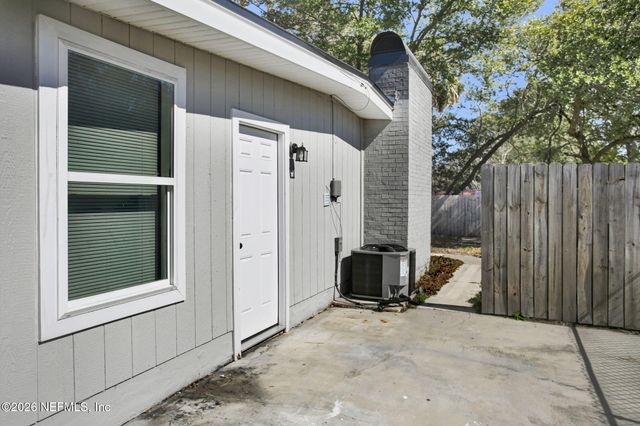 3967 LANE Avenue S, Jacksonville, FL 32210