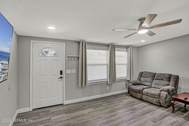 3967 LANE Avenue S, Jacksonville, FL 32210