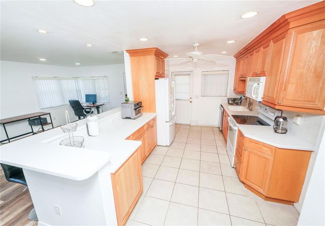 301 41ST AVENUE, St Pete Beach, FL 33706