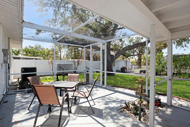 301 41ST AVENUE, St Pete Beach, FL 33706