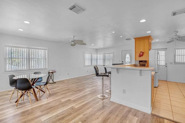 301 41ST AVENUE, St Pete Beach, FL 33706