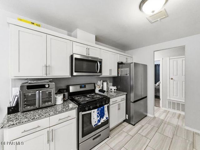 13828 Summer Story Avenue, Horizon City, TX 79928