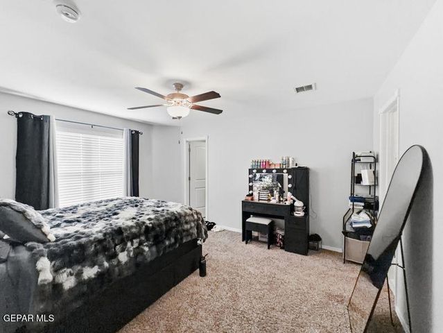 13828 Summer Story Avenue, Horizon City, TX 79928