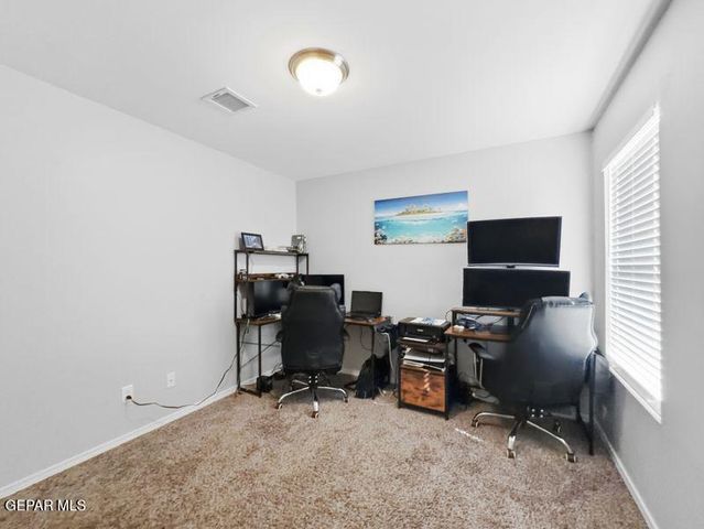 13828 Summer Story Avenue, Horizon City, TX 79928