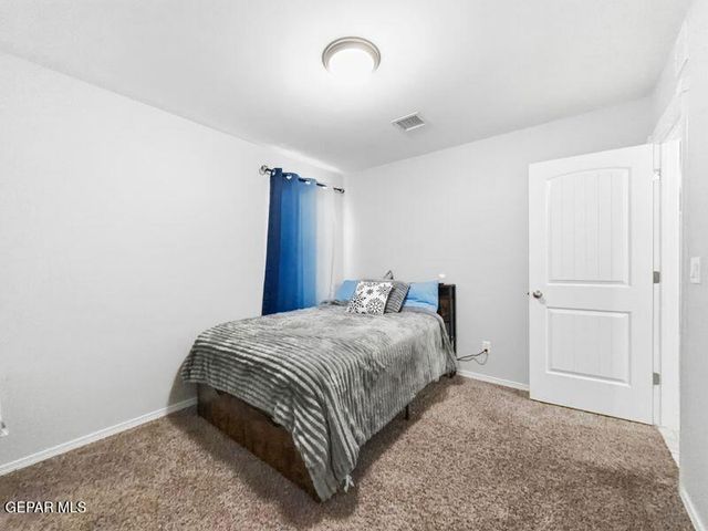 13828 Summer Story Avenue, Horizon City, TX 79928