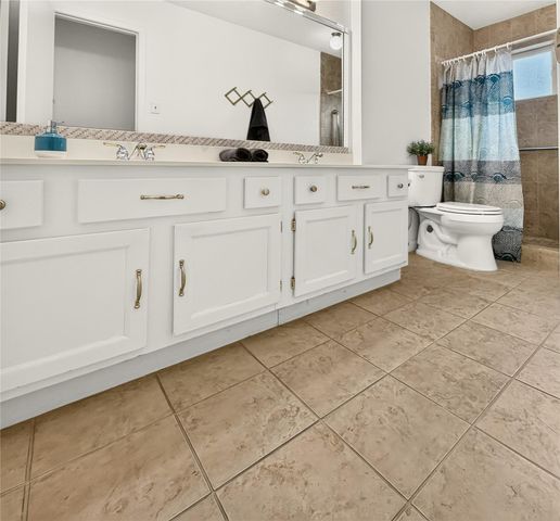 18530 Sweetmeadow Drive, Spring, TX 77379