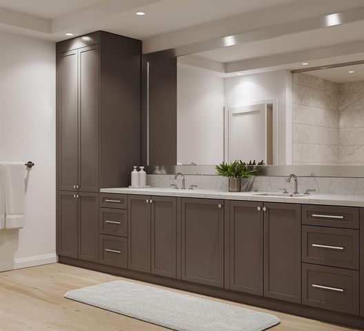 325 GOLDEN GATE POINT 403, Sarasota, FL 34236