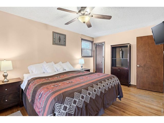 11 James Cir, Longmont, CO 80501