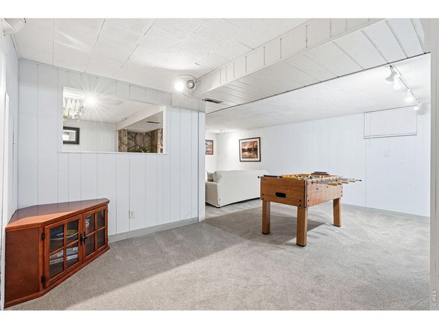 11 James Cir, Longmont, CO 80501