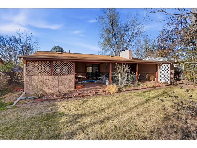 11 James Cir, Longmont, CO 80501