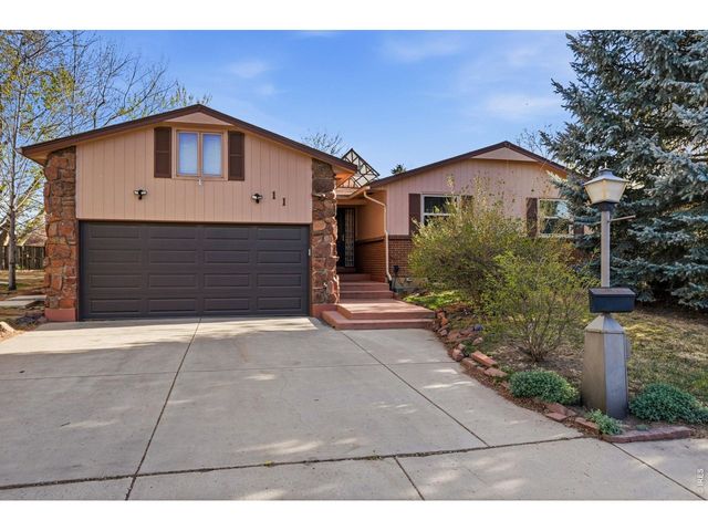 11 James Cir, Longmont, CO 80501