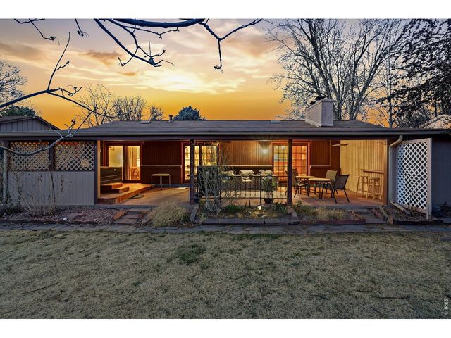 11 James Cir, Longmont, CO 80501