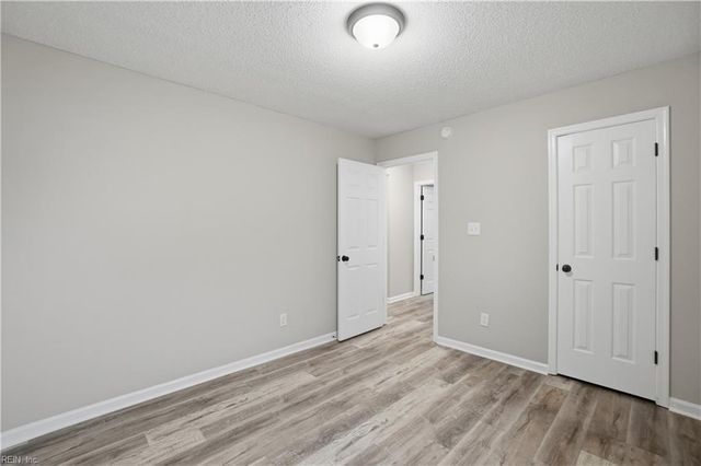 715 Fawn Lake DR, Newport News, VA 23608