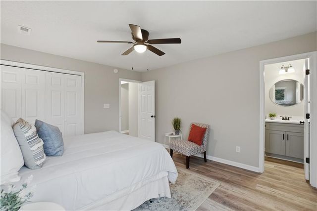 715 Fawn Lake DR, Newport News, VA 23608