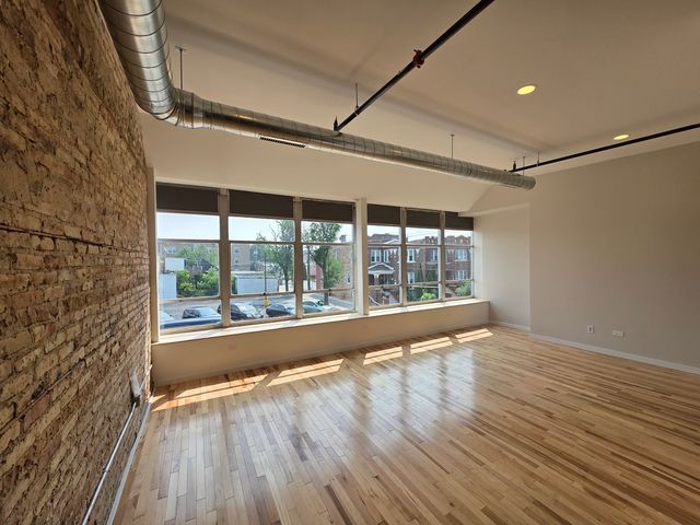 2202 Lombard Avenue 205, Berwyn, IL 60402