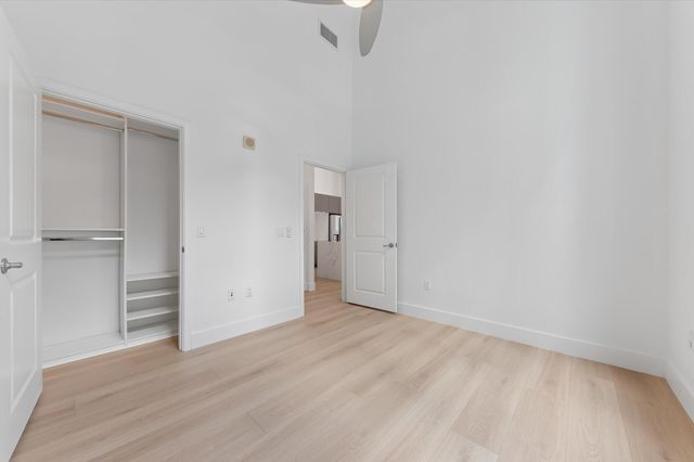 300 S Australian Avenue 105, West Palm Beach, FL 33401