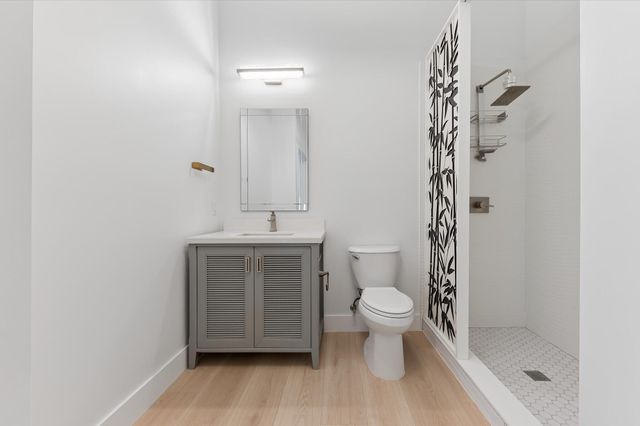 300 S Australian Avenue 105, West Palm Beach, FL 33401