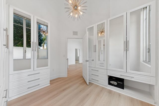 300 S Australian Avenue 105, West Palm Beach, FL 33401